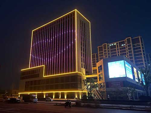 城市亮化工程對市民的生活和城市的發(fā)展有哪些影響？
